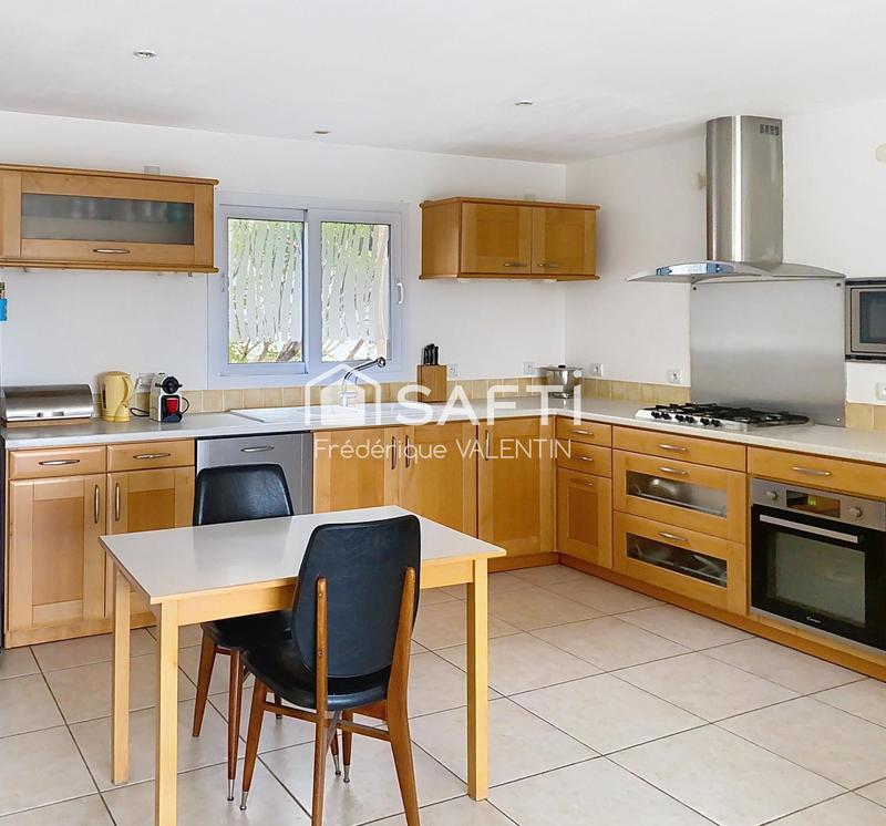 Maison - 173 m² - 6 pièces