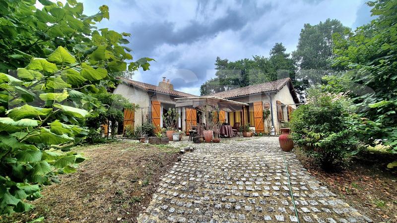 Maison provençale - 132 m² - 5 pièces