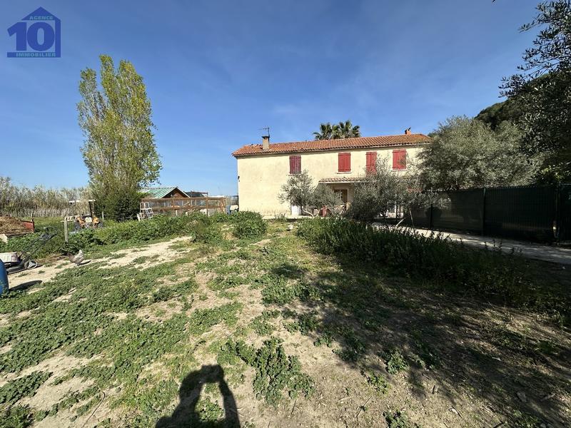 Maison - 142 m² - 5 pièces