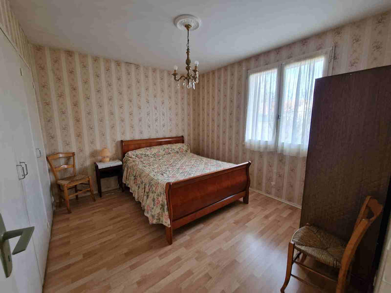 Maison - 96 m² - 5 pièces