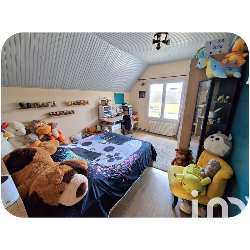 Maison - 142 m² - 8 pièces