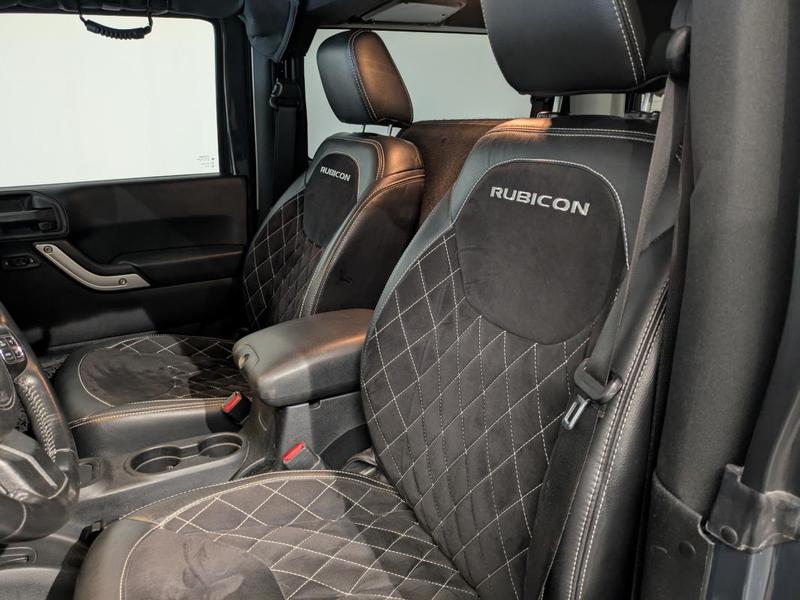 Jeep Wrangler 2.8 Crd Rubicon 200ch Bva Attelage Sieges Chauffants