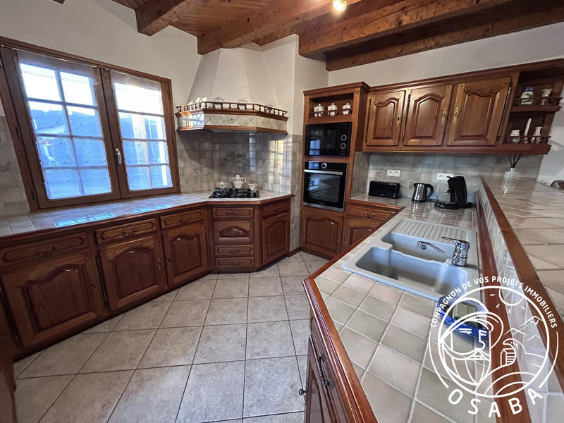 Maison - 167 m² - 6 pièces