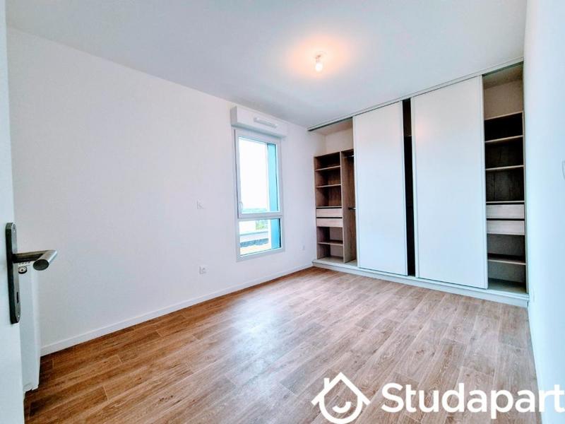 Chambre - 12 m² - 1 pièce