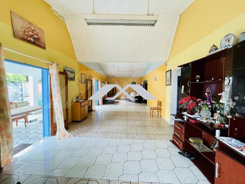 Maison - 165 m² - 5 pièces