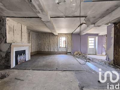 Maison - 240 m² - 6 pièces