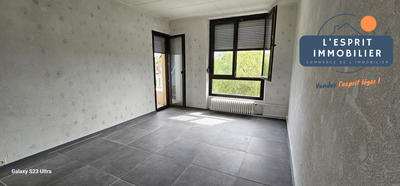 Appartement - 72 m² - 1 pièce