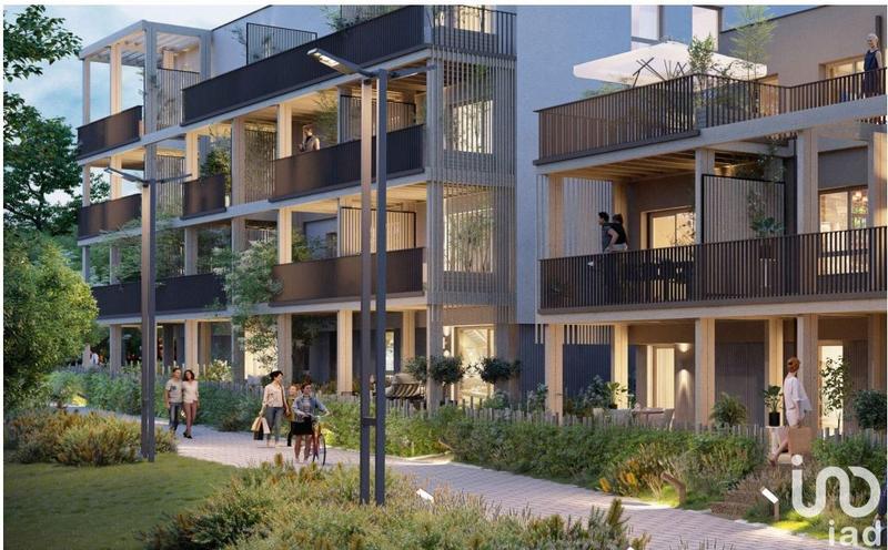 Appartement - 82 m² - 4 pièces