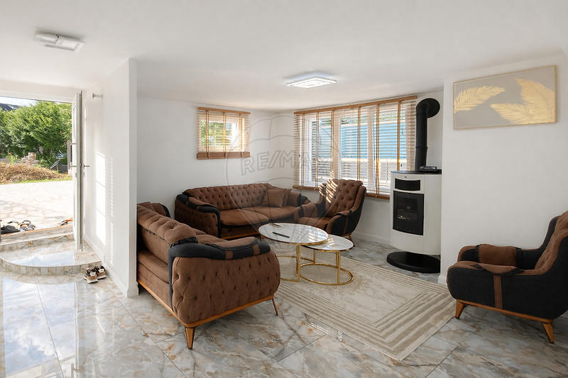 Maison - 120 m² - 6 pièces