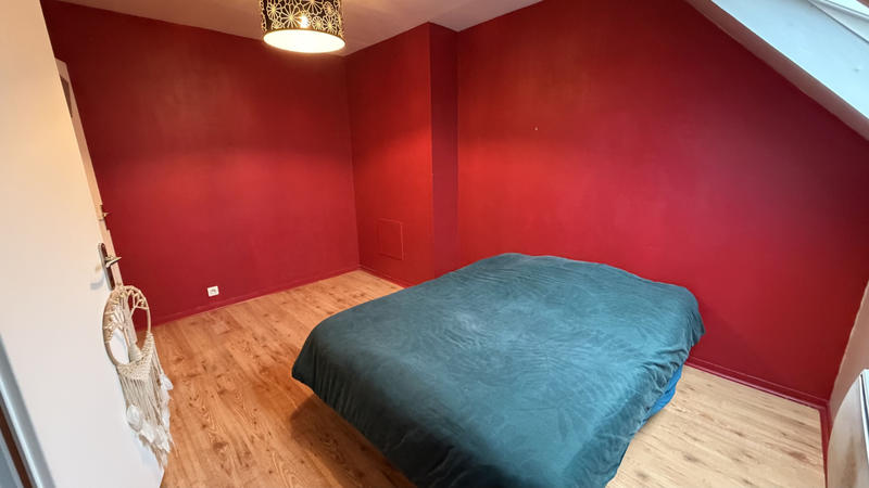 Maison - 80 m² - 5 pièces