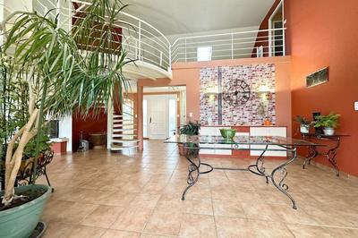 Maison - 176 m² - 5 pièces