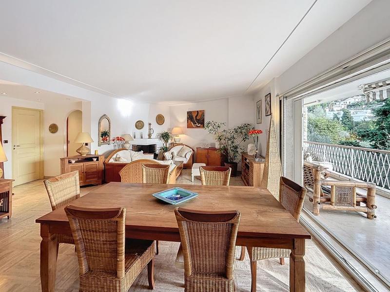 Appartement - 101 m² - 3 pièces