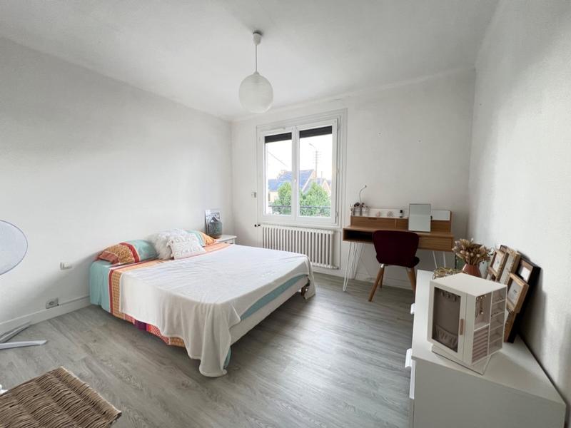 Maison - 91 m² - 5 pièces