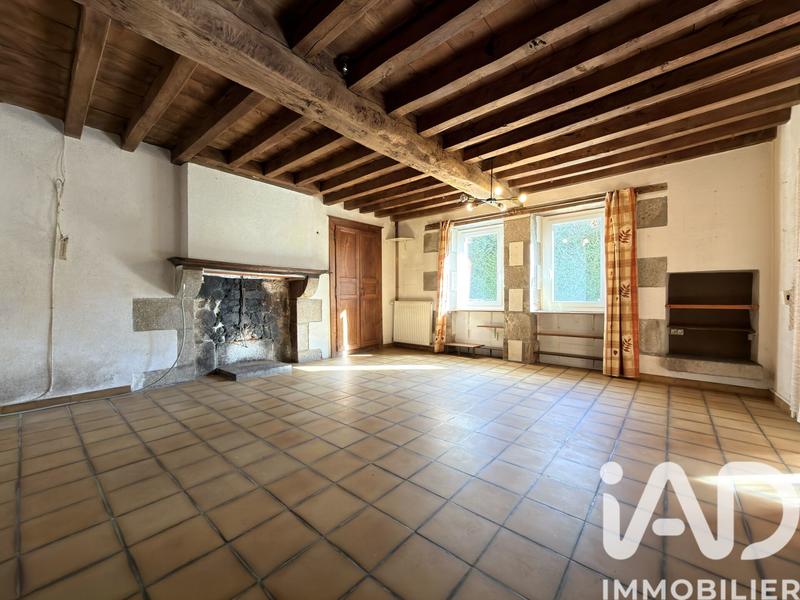 Maison - 95 m² - 5 pièces
