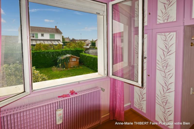 Maison - 202 m² - 6 pièces