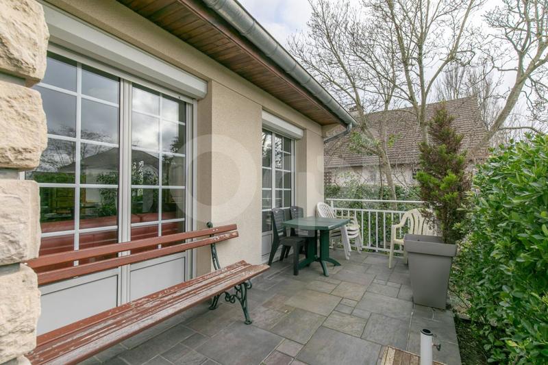 Maison - 140 m² - 4 pièces