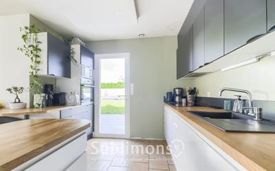 Maison - 136 m² - 6 pièces