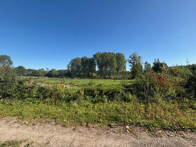 Terrain constructible - 5 500 m²