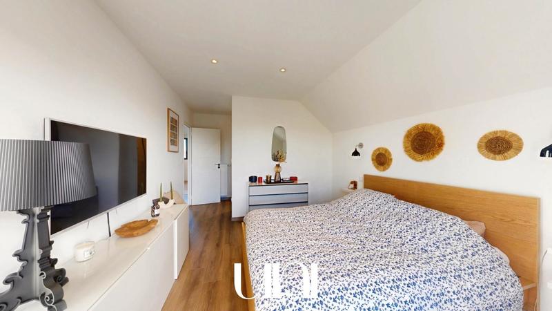 Maison - 125 m² - 5 pièces