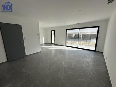 Maison - 86 m² - 4 pièces