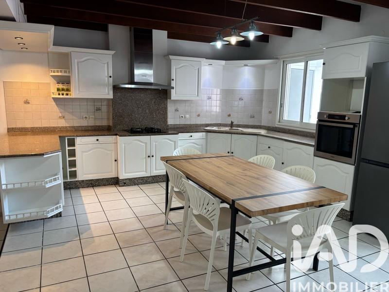 Maison - 149 m² - 4 pièces