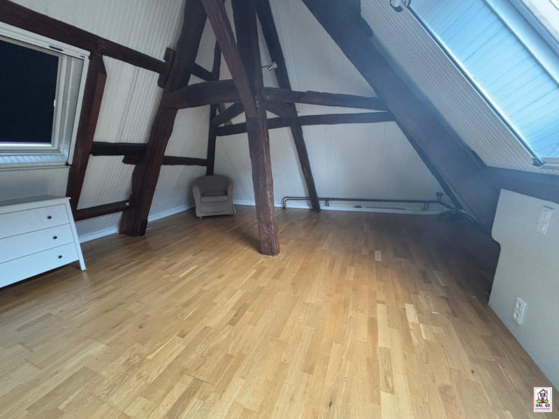 Appartement - 92 m² - 4 pièces