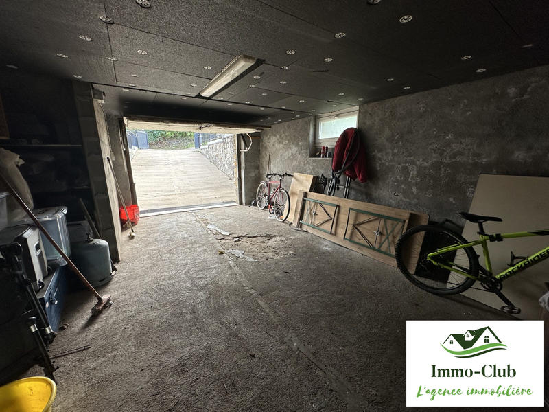 Maison - 102 m² - 5 pièces