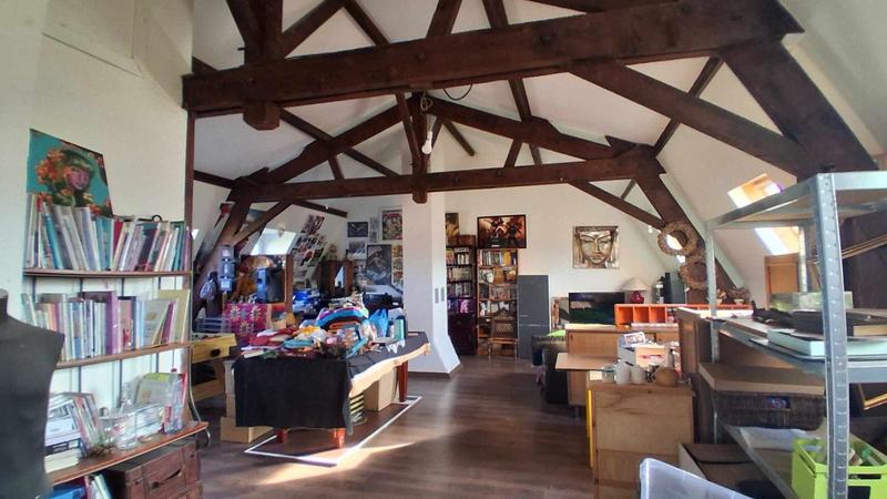 Maison - 185 m² - 7 pièces