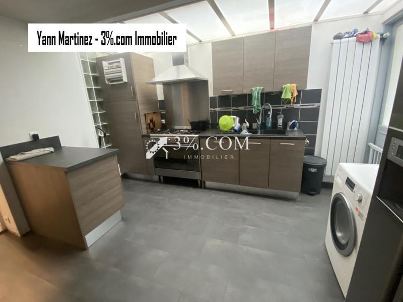 Maison - 98 m² - 5 pièces