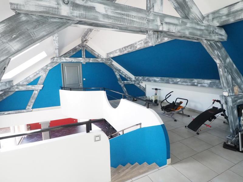 Propriété - 245 m² - 5 pièces