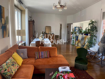 Appartement - 127 m² - 6 pièces