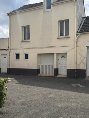 Maison - 84 m² - 4 pièces