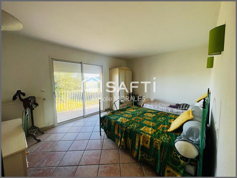 Villa - 230 m² - 6 pièces