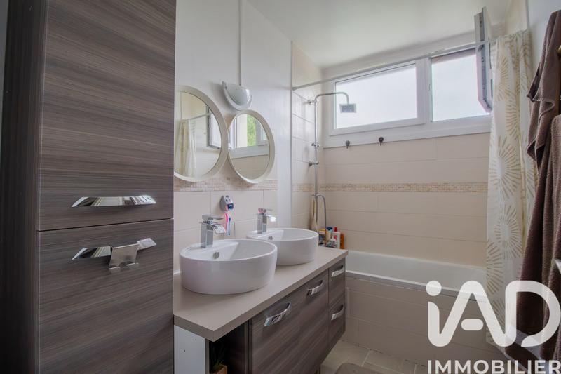 Maison - 108 m² - 4 pièces