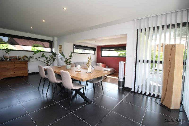 Maison - 173 m² - 7 pièces