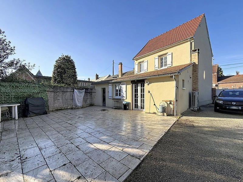 Maison - 109 m² - 4 pièces