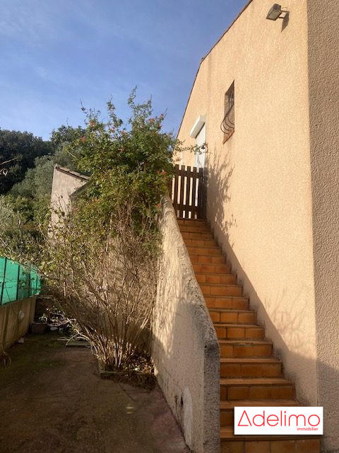 Maison - 190 m² - 8 pièces