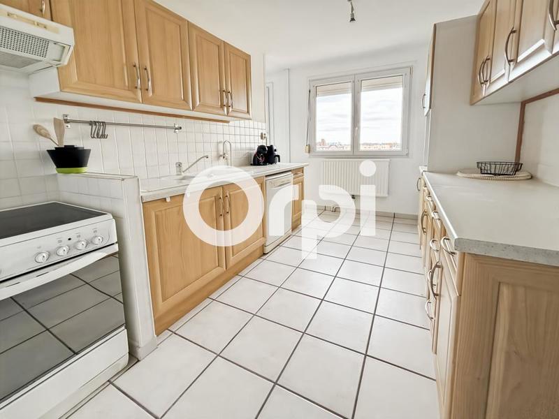 Appartement - 77 m² - 2 pièces