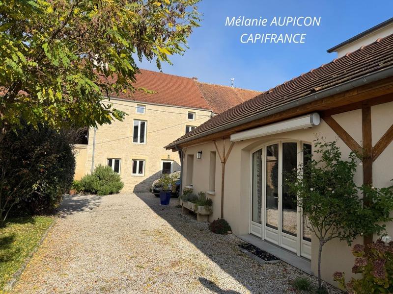 Maison de campagne - 238 m² - 8 pièces