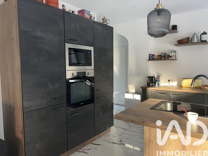 Maison - 183 m² - 6 pièces