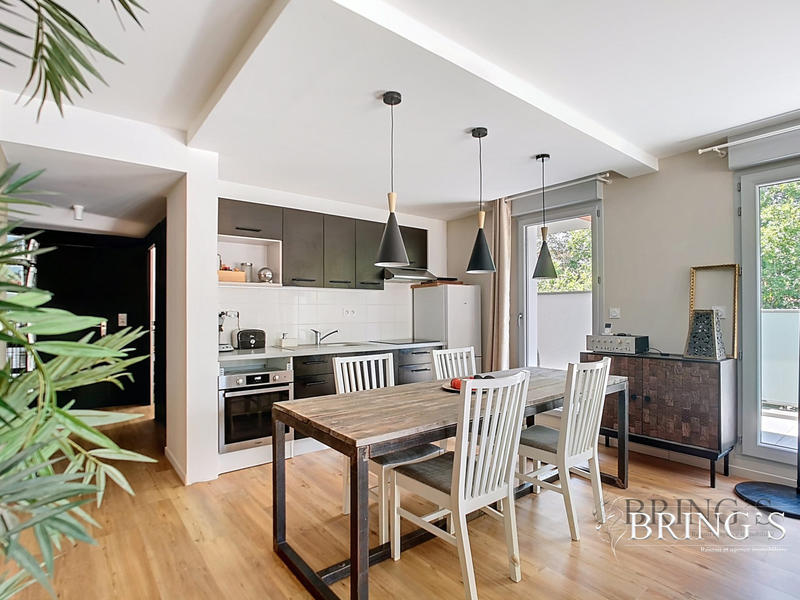 Appartement - 78 m² - 3 pièces