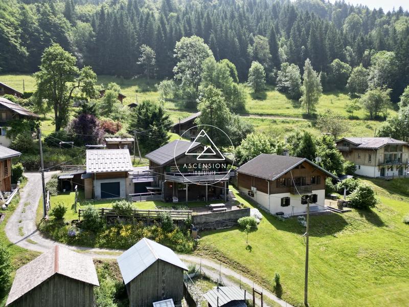 Châlet - 152 m² - 5 pièces