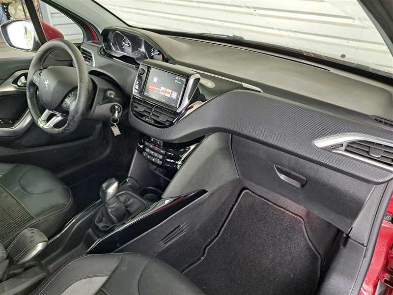 Peugeot 2008 1.2 PureTech 110ch s&amp;S Bvm5 Allure