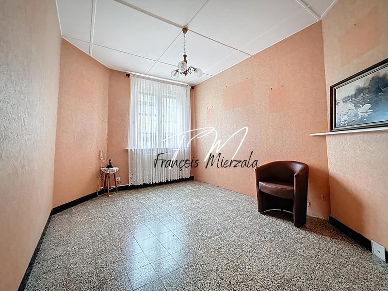 Maison - 87 m² - 5 pièces