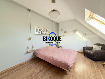 Maison - 140 m² - 5 pièces