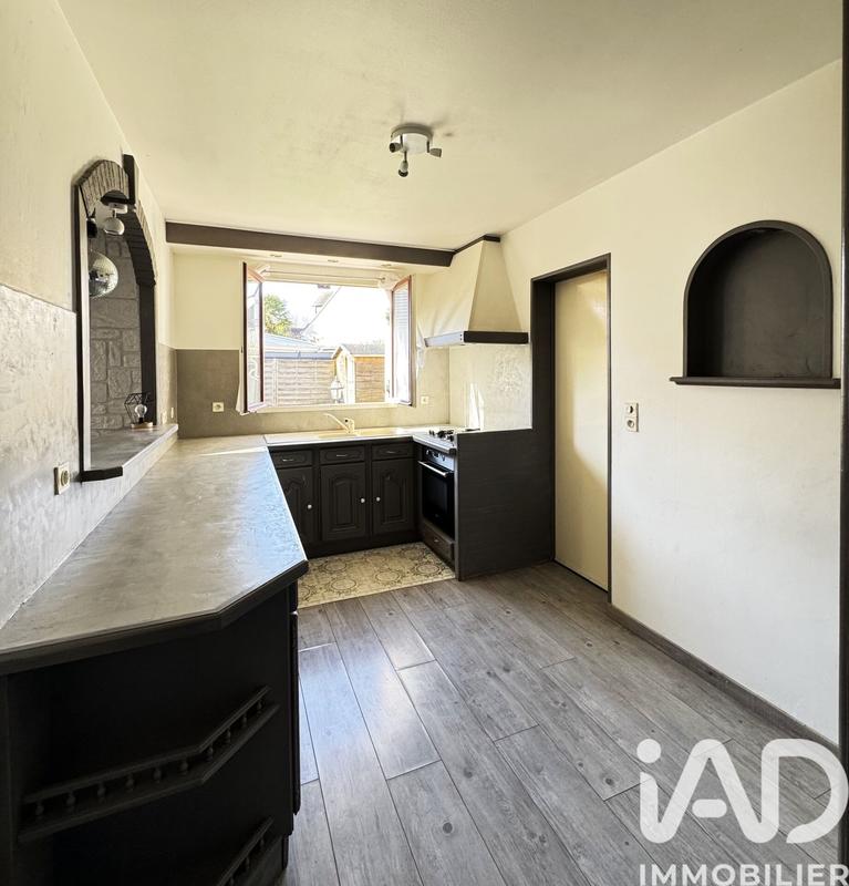 Maison - 95 m² - 5 pièces