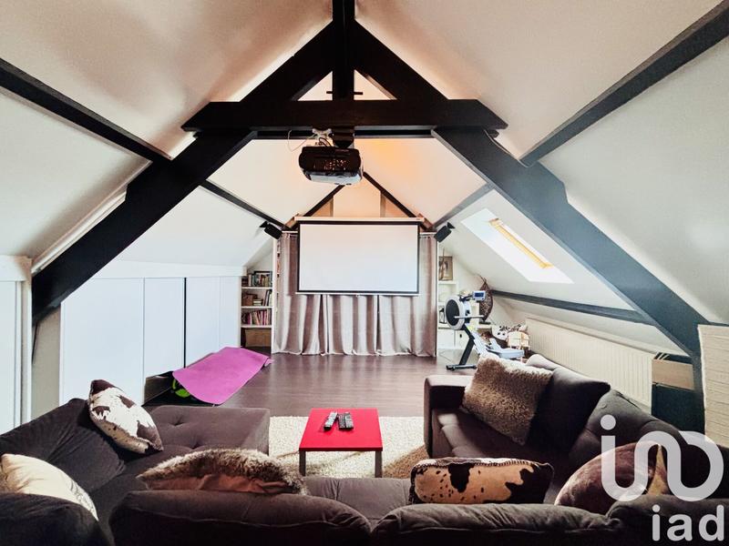 Maison - 197 m² - 7 pièces