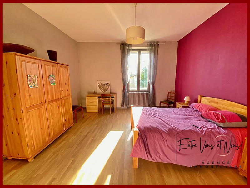 Maison ancienne - 224 m² - 7 pièces