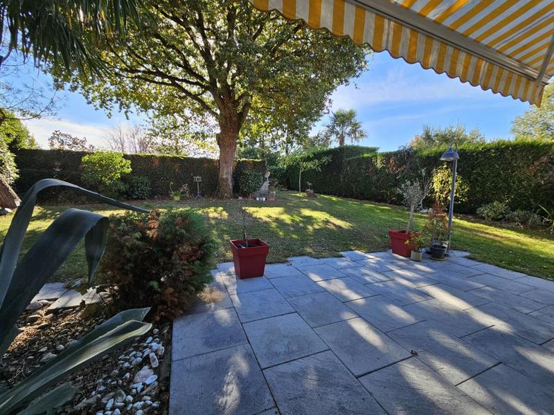 Maison - 173 m² - 10 pièces