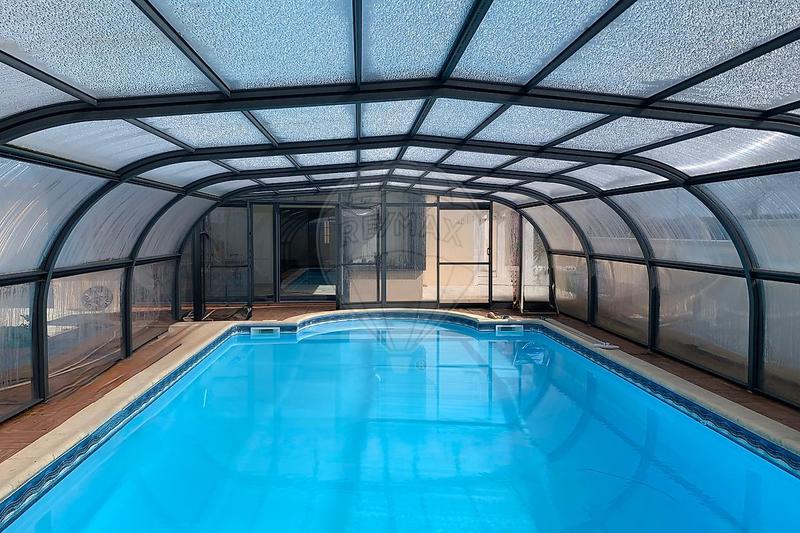 Villa - 218 m² - 7 pièces